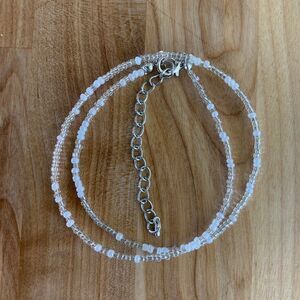 Clear & Pearl Seed Beads Necklace
